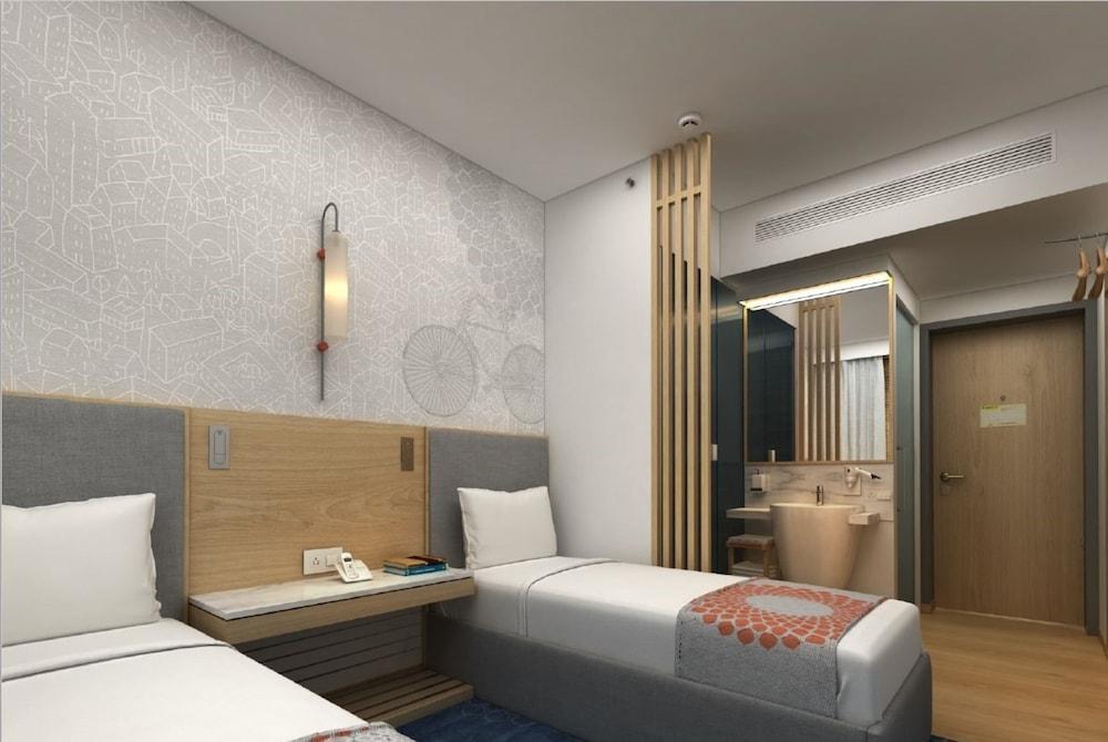 Holiday Inn Express Nashik Indira Nagar By Ihg מראה חיצוני תמונה