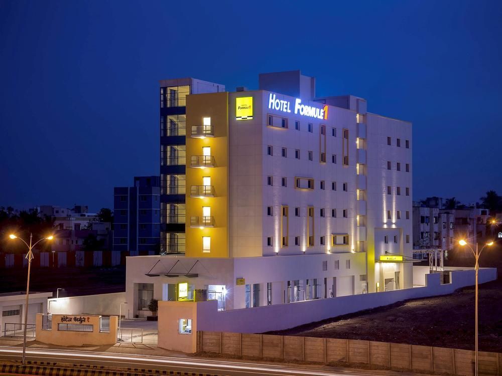 Holiday Inn Express Nashik Indira Nagar By Ihg מראה חיצוני תמונה